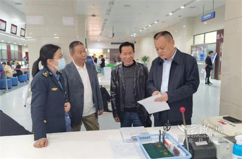 江夏區(qū)有哪些貨運(yùn)部門電話江夏區(qū)有哪些貨運(yùn)部門電話號碼